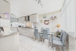 Appleby Walk | Lake View | NN3