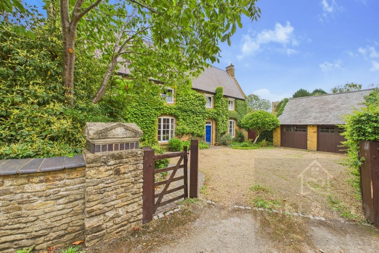 Church Hill House | Cross Street | Moulton | NN3