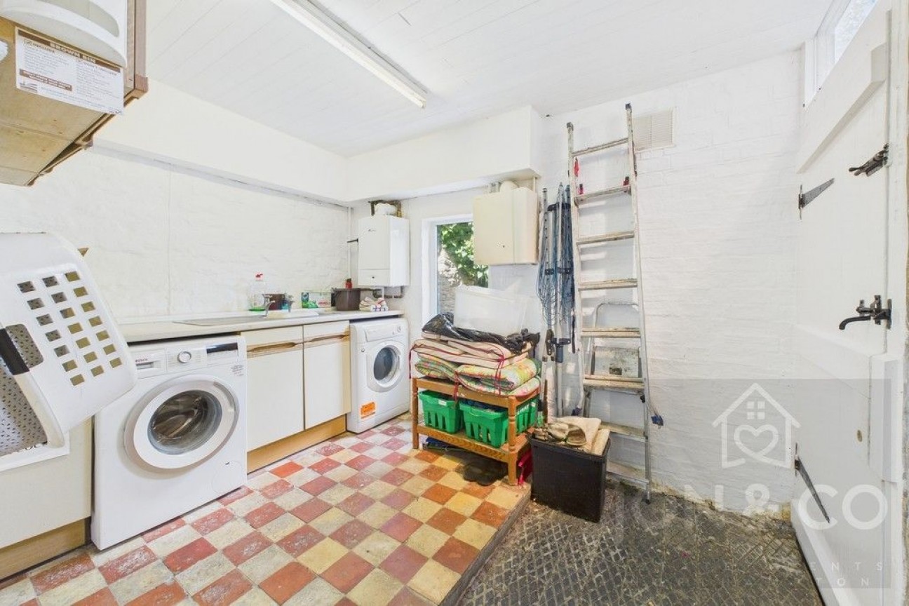 Church Hill House | Cross Street | Moulton | NN3