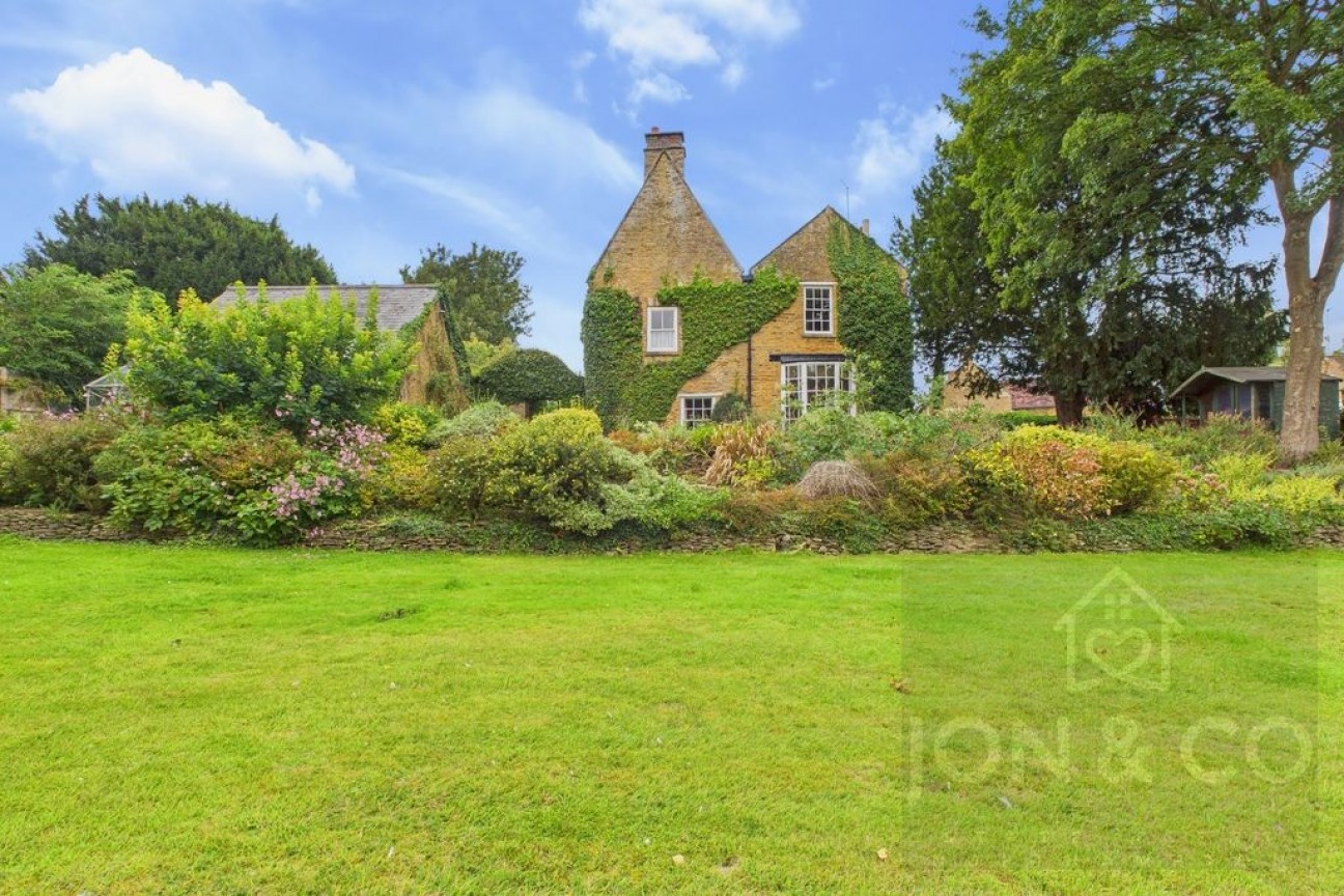 Church Hill House | Cross Street | Moulton | NN3