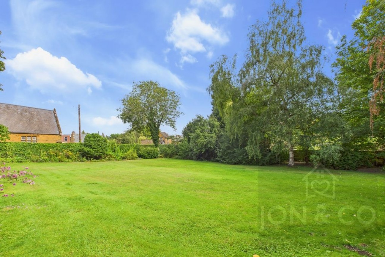 Church Hill House | Cross Street | Moulton | NN3