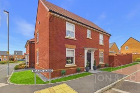 Teulon Close | Overstone Gate | NN6
