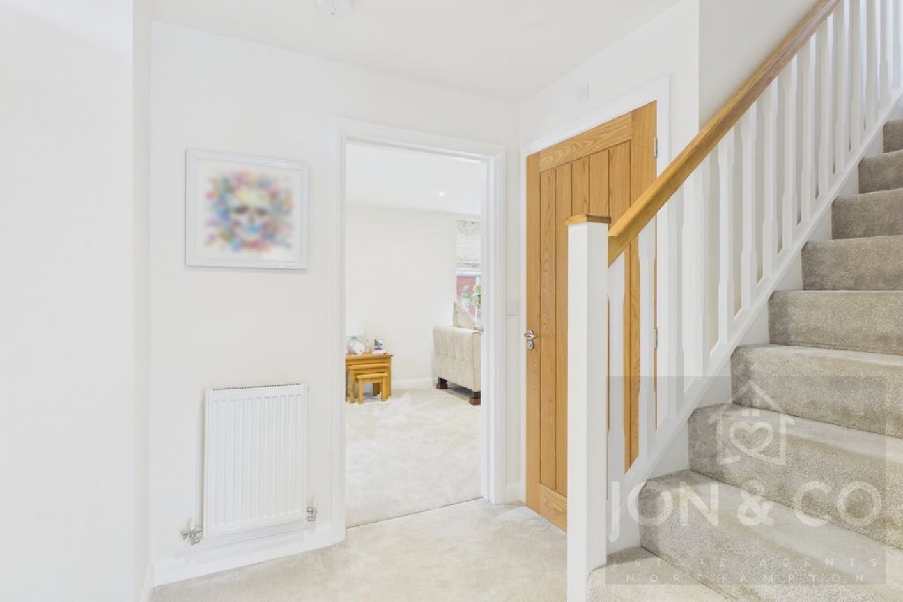 Teulon Close | Overstone Gate | NN6