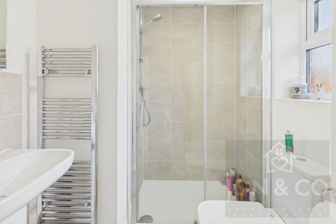 Teulon Close | Overstone Gate | NN6