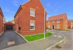 Teulon Close | Overstone Gate | NN6