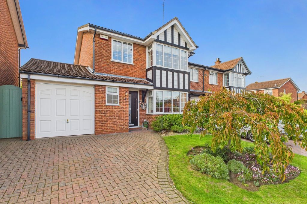 Tamarisk Drive | Moulton | NN3