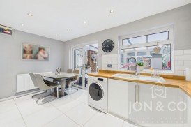 St Johns Avenue | Kingsthorpe | NN2