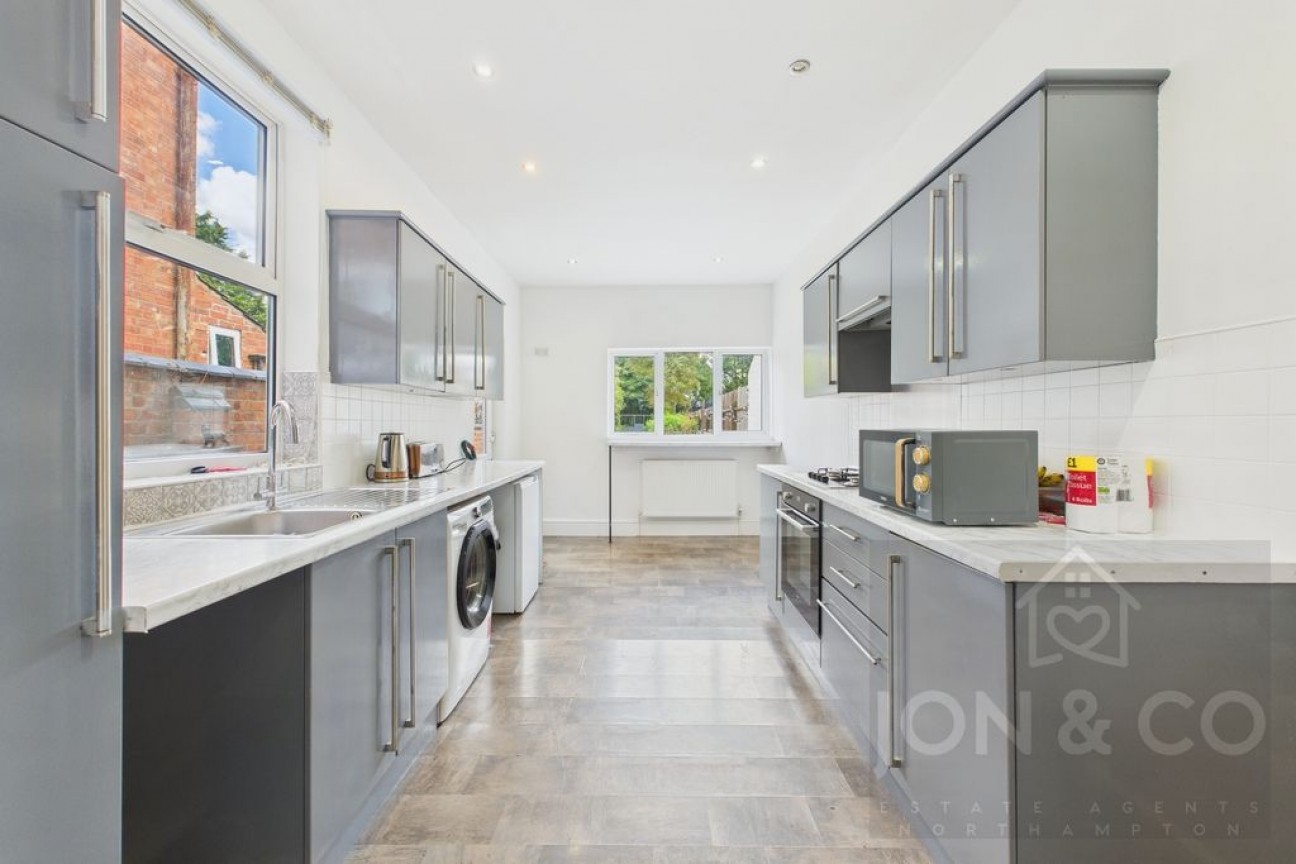 Edinburgh Road | Kingsthorpe | NN2