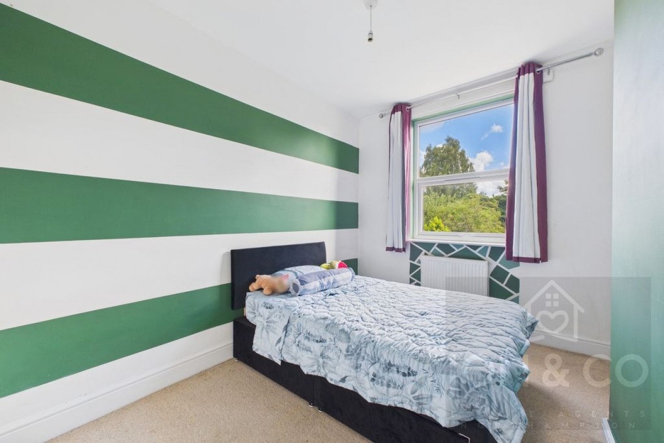 Edinburgh Road | Kingsthorpe | NN2