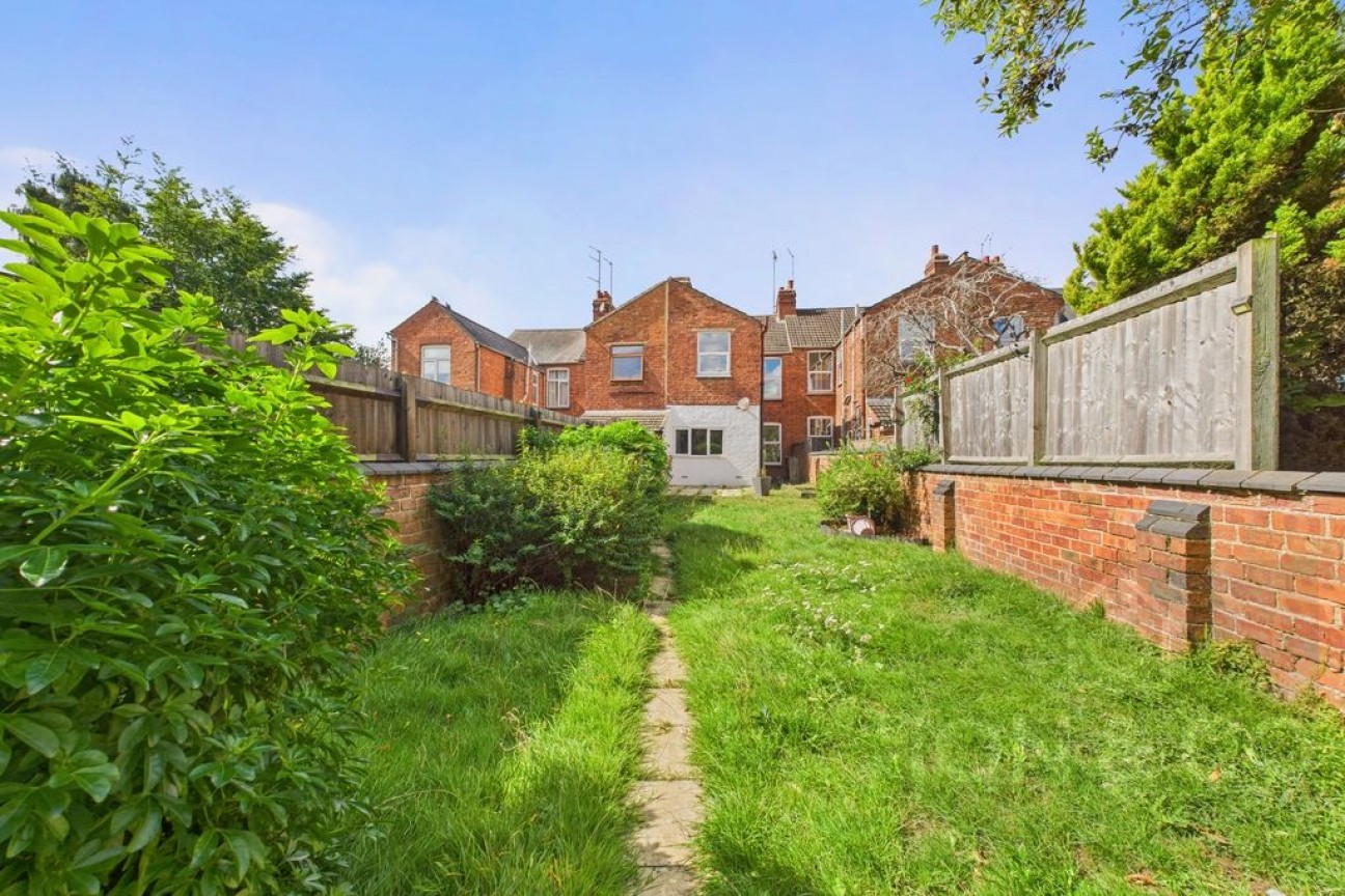 Edinburgh Road | Kingsthorpe | NN2