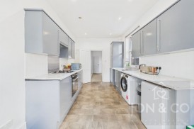 Edinburgh Road | Kingsthorpe | NN2