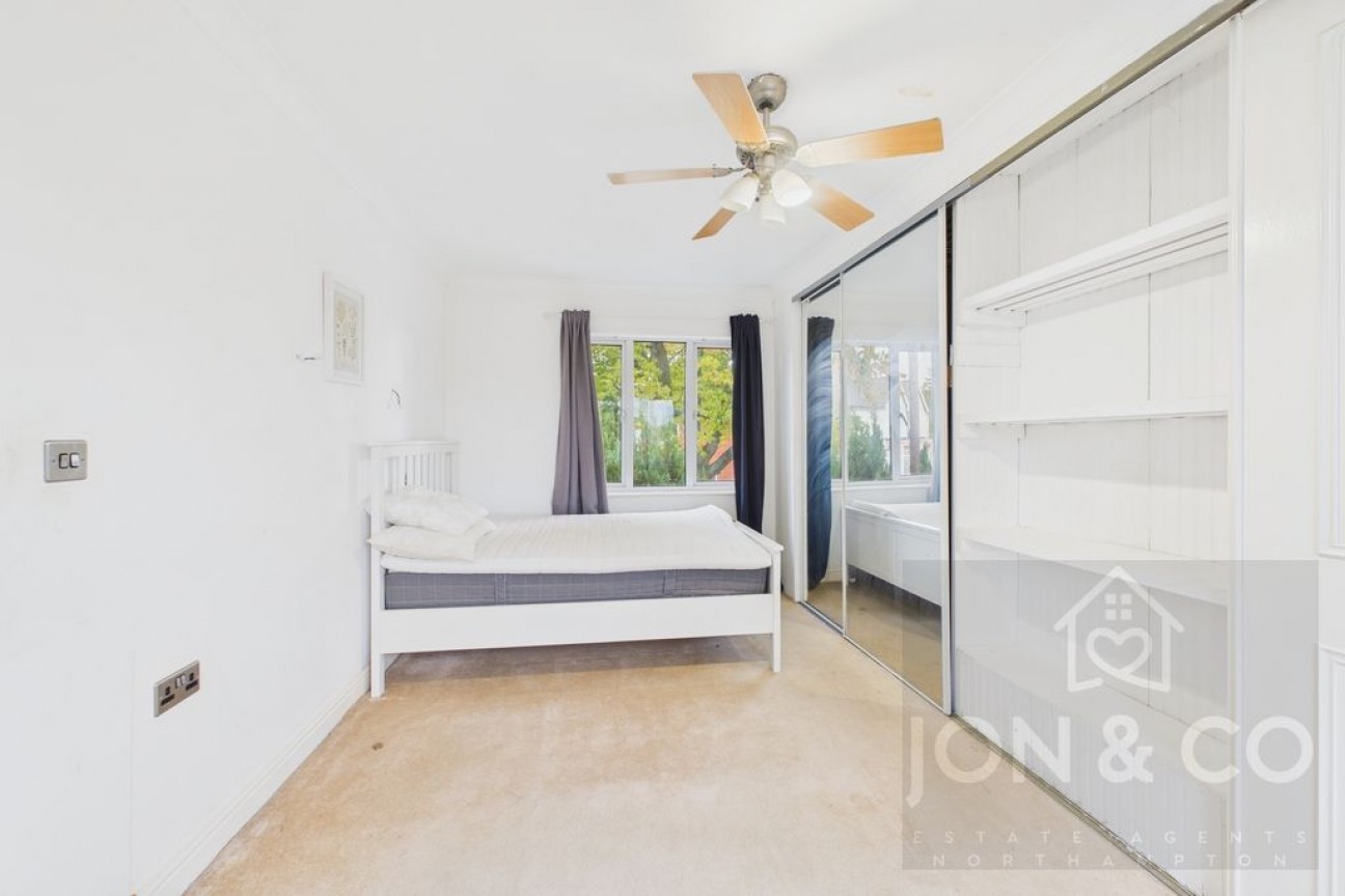 Danefield Road | Abington | NN3