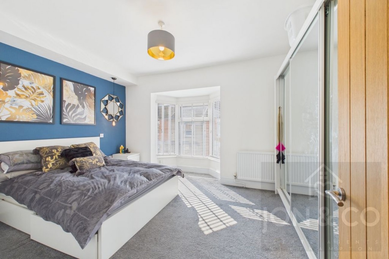 Artizan Road | Abington | NN1