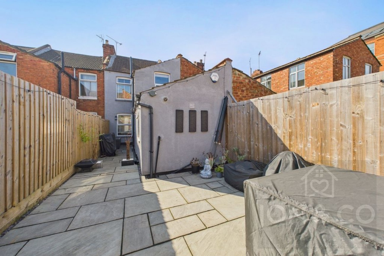 Artizan Road | Abington | NN1