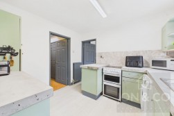 Shurville Close | Earls Barton | NN6