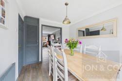 Shurville Close | Earls Barton | NN6