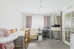 South Priors Court | Lings | NN3
