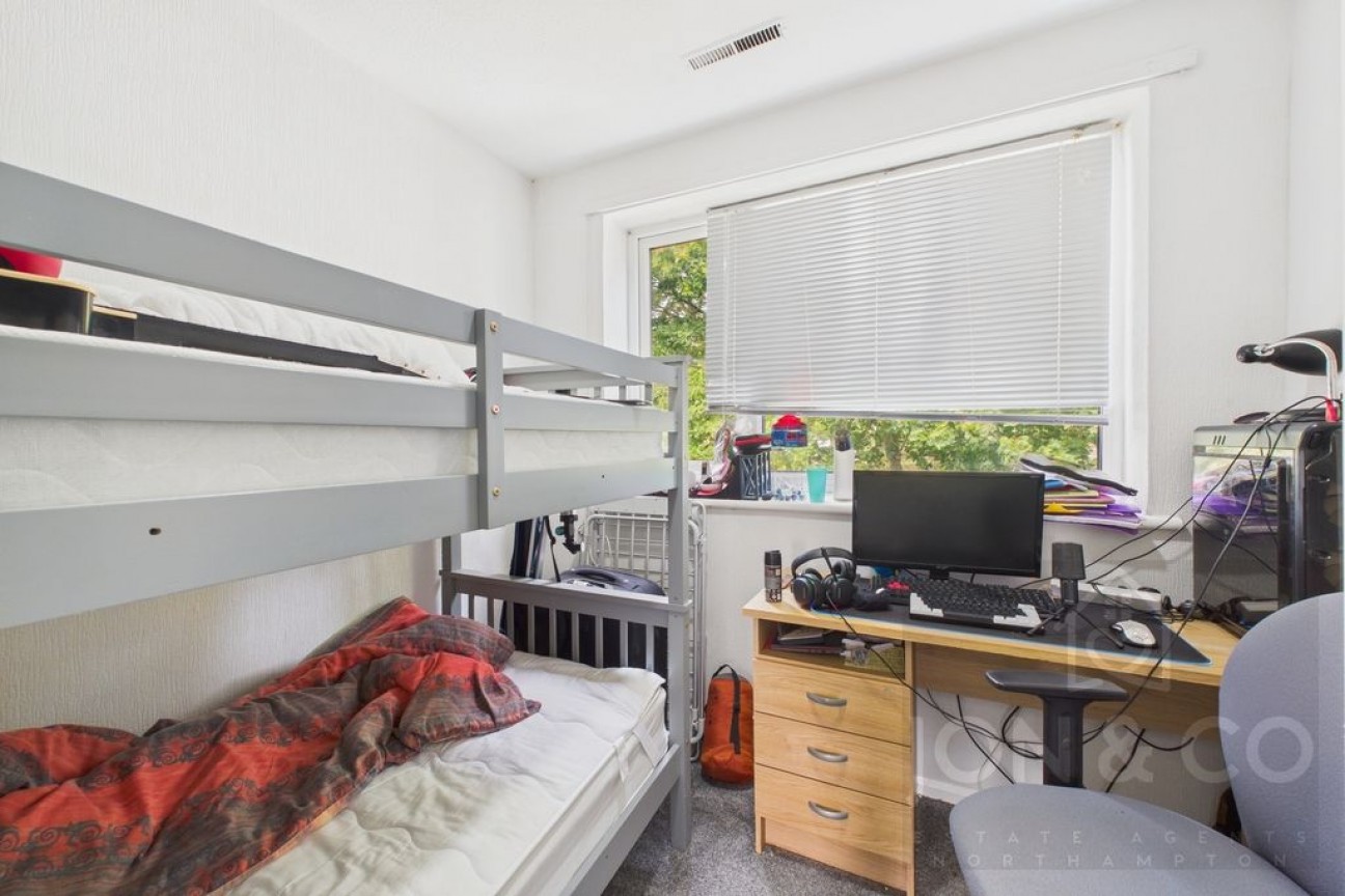 South Priors Court | Lings | NN3