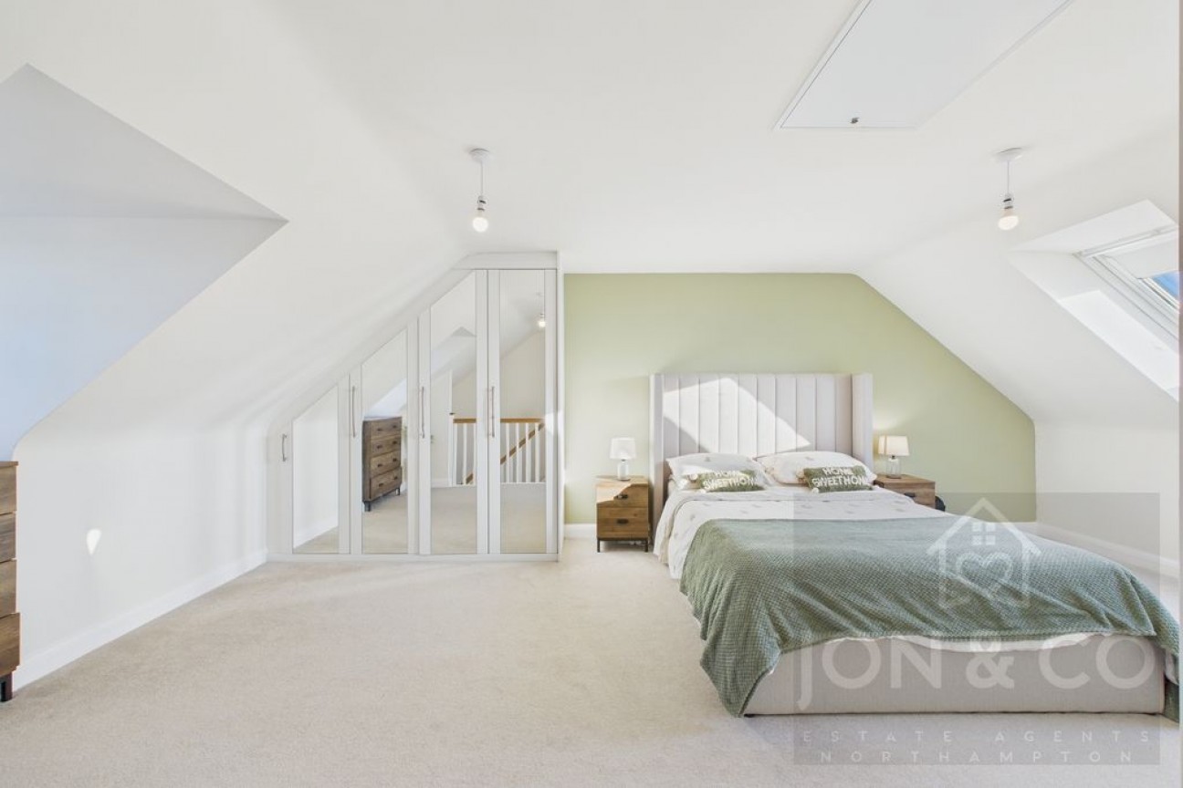 Washbrook | Overstone Gate | NN6