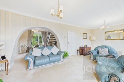 Pie Corner | Sywell | NN6