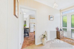 Pie Corner | Sywell | NN6