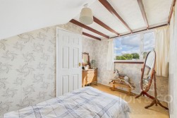 Pie Corner | Sywell | NN6