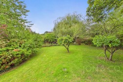 Pie Corner | Sywell | NN6