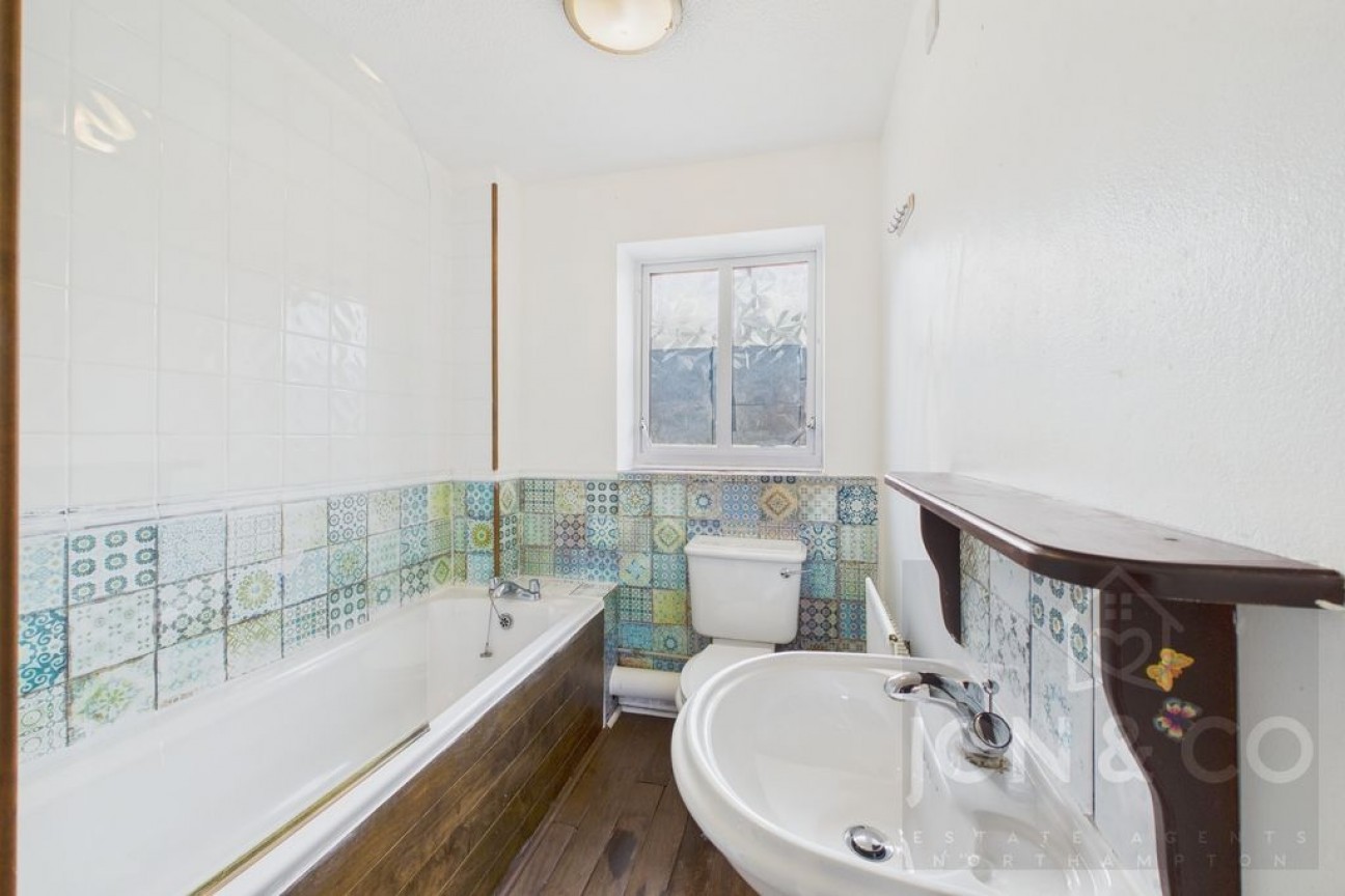 Pine Ridge | Southfields | NN3