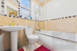 St. Davids Road | Kingsthorpe | NN2