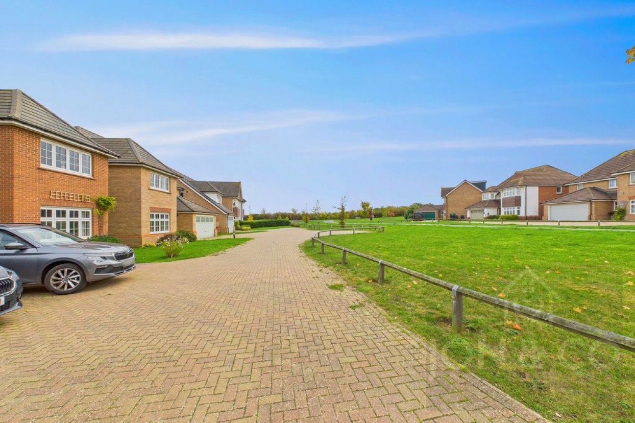 March Springs | Moulton | NN3