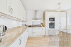 March Springs | Moulton | NN3