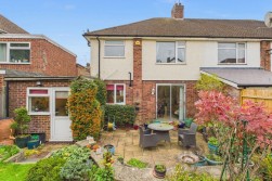 Oaklands Drive | Westone | NN3