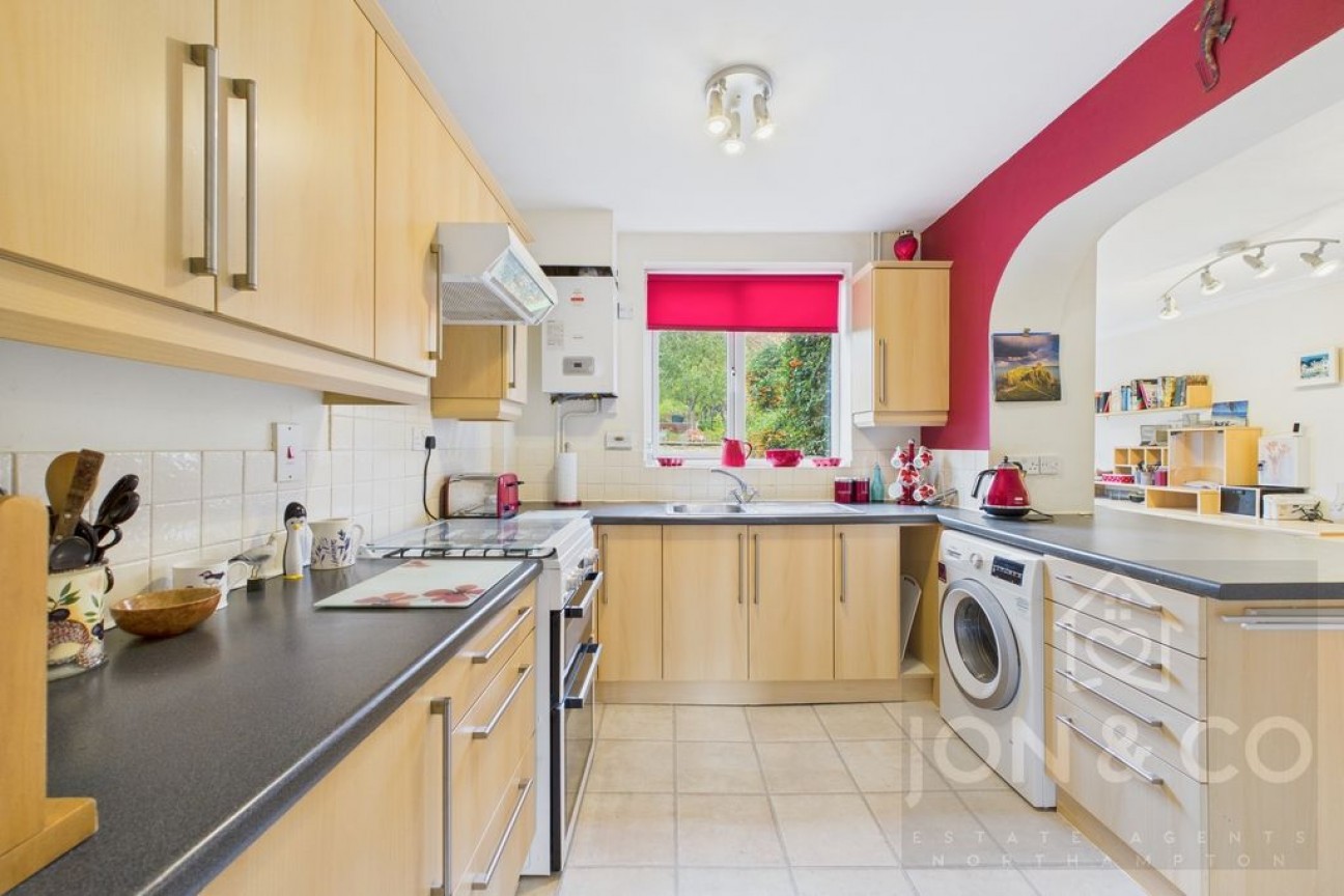 Oaklands Drive | Westone | NN3