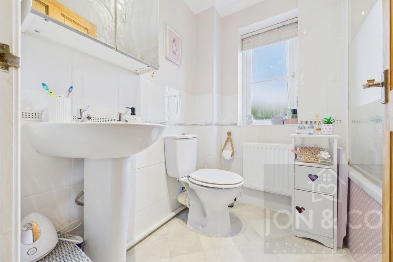 Worcester Close | Little Billing | NN3