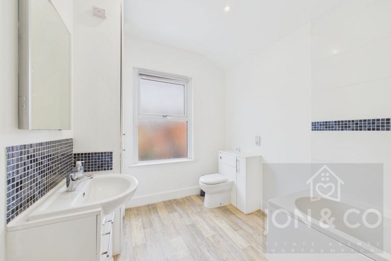 Allen Road | Abington | NN1