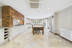 Devonshire Close | Boughton | NN2