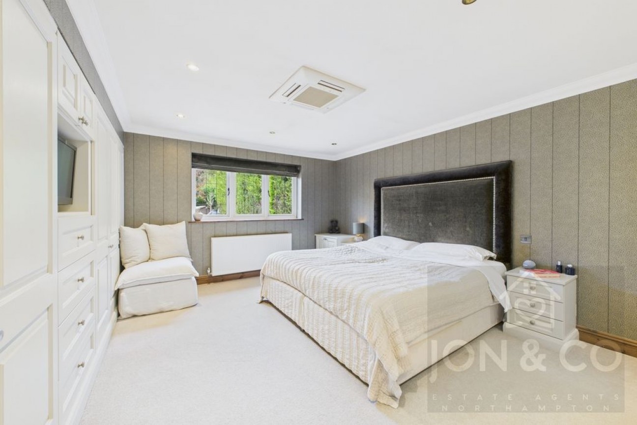 Devonshire Close | Boughton | NN2