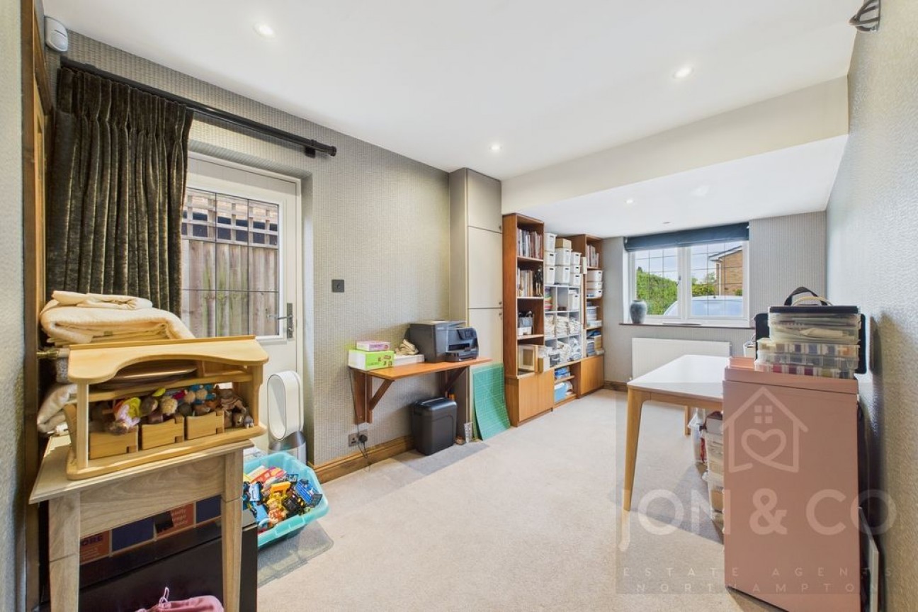 Devonshire Close | Boughton | NN2