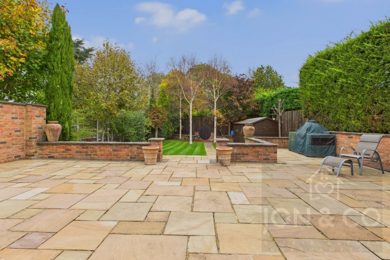 Devonshire Close | Boughton | NN2