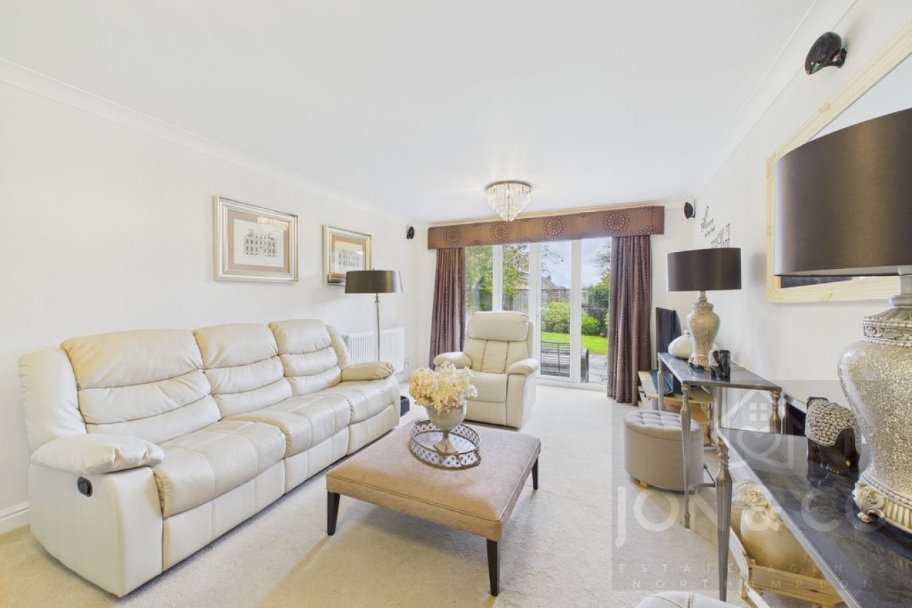 The Ashway | Brixworth | NN6