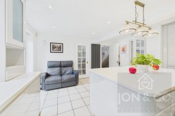 The Ashway | Brixworth | NN6