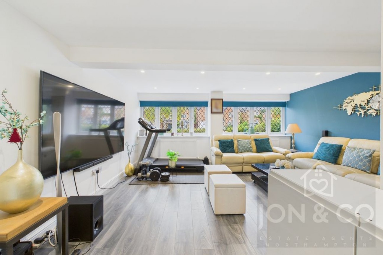 The Ashway | Brixworth | NN6