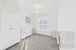 Teape Close | Upton | NN5