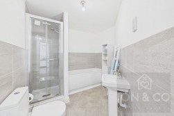 Teape Close | Upton | NN5