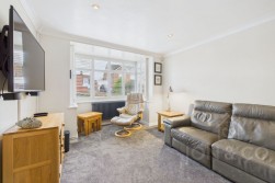 Hillside Way | Weston Favell Village | NN3