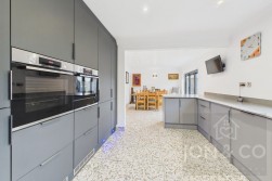 Hillside Way | Weston Favell Village | NN3