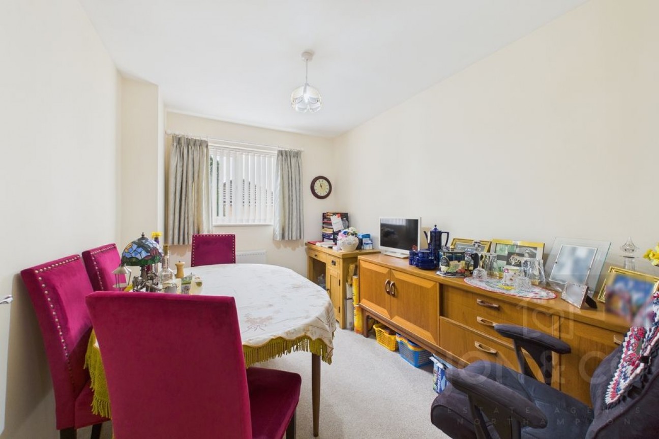 Billing Road East | Abington Vale | NN3