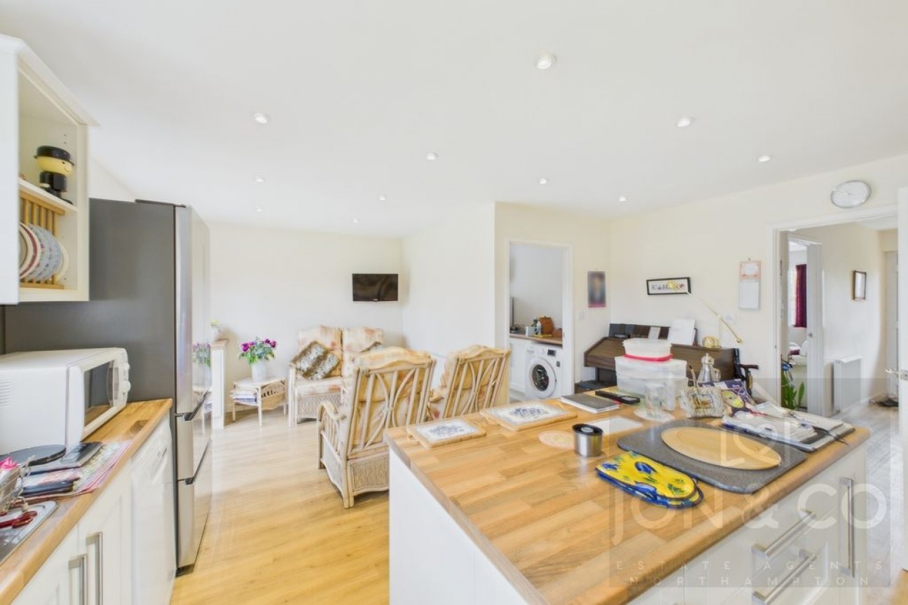 Billing Road East | Abington Vale | NN3