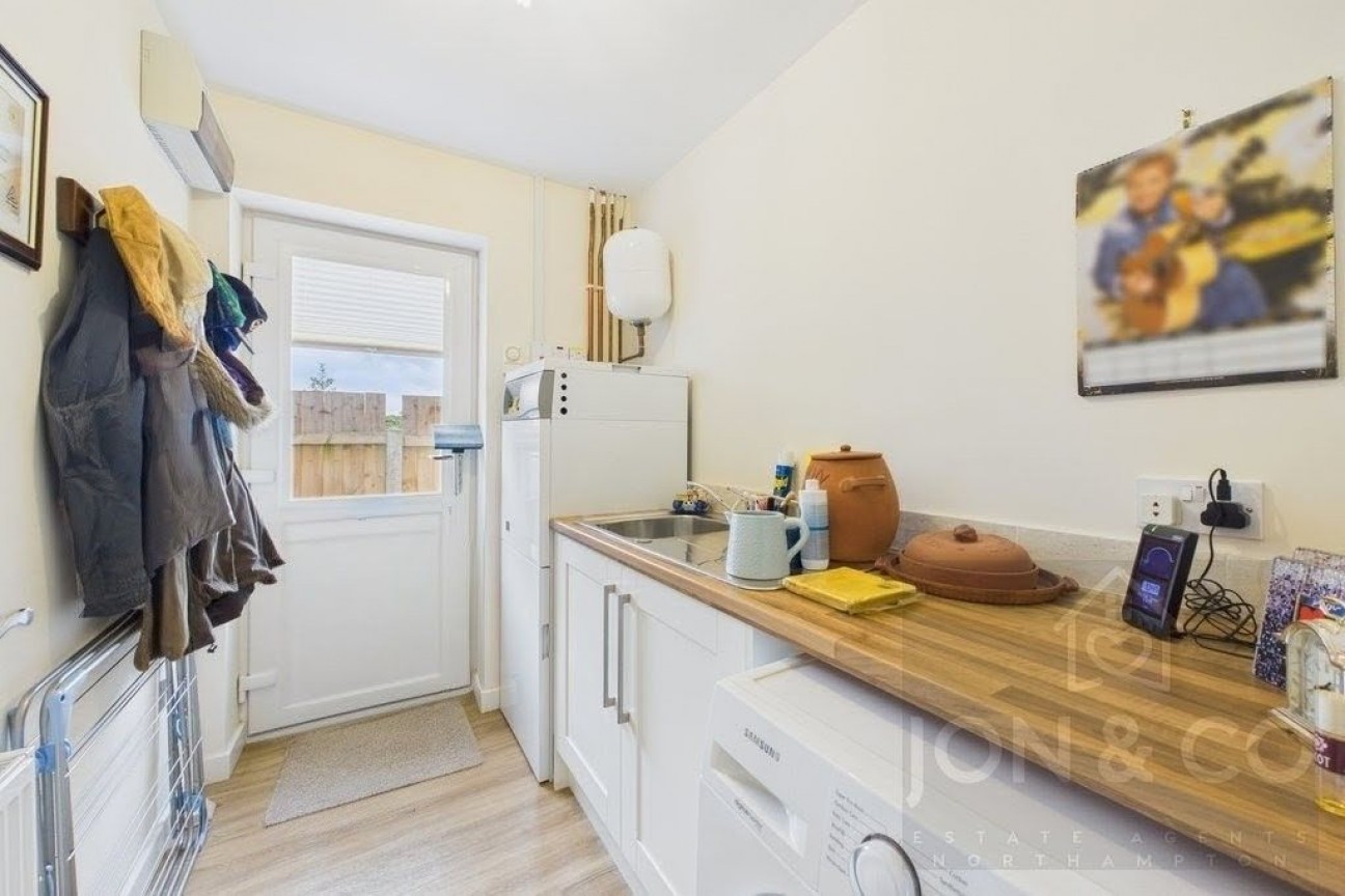 Billing Road East | Abington Vale | NN3
