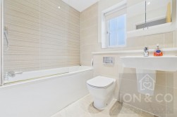 Home Farm Drive | Buckton Fields | NN2